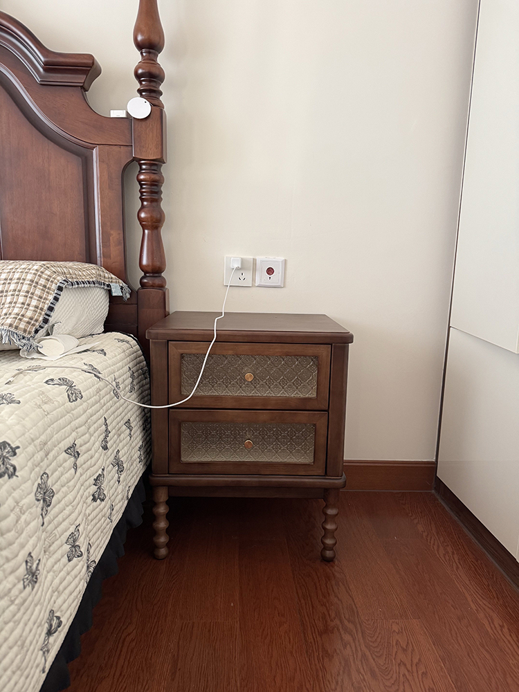 Meja Nakas Vintage Kaca Cetak  - Solid Wood Nightstand 2 Drawers ulasan dan harga